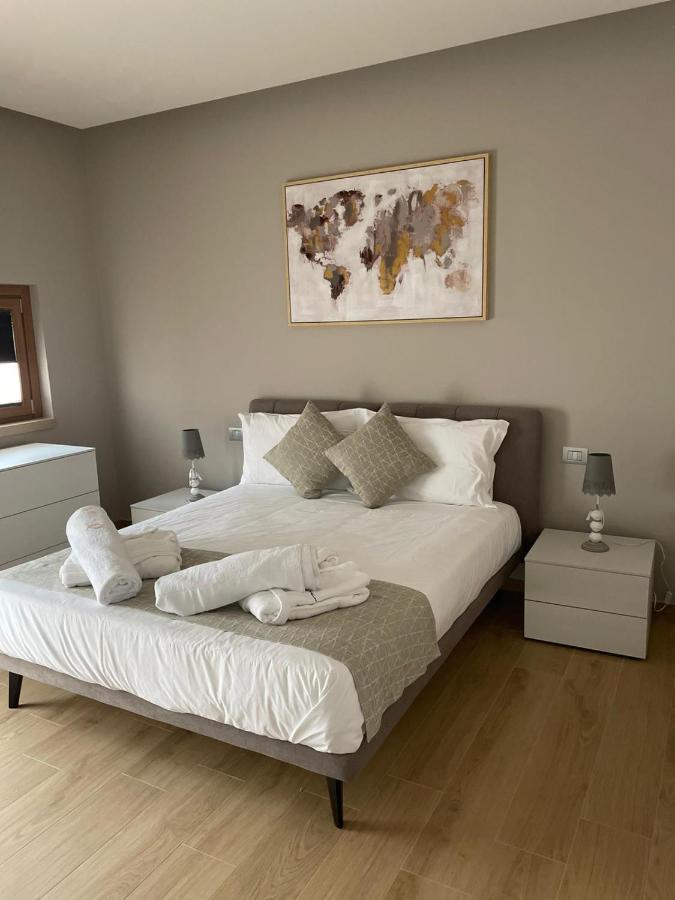 Notti O' Tunn Luxury Rooms In Centro Geraci Siculo 외부 사진