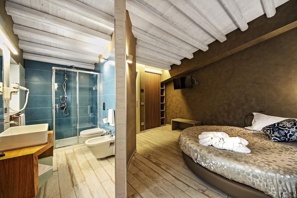 Notti O' Tunn Luxury Rooms In Centro Geraci Siculo 외부 사진